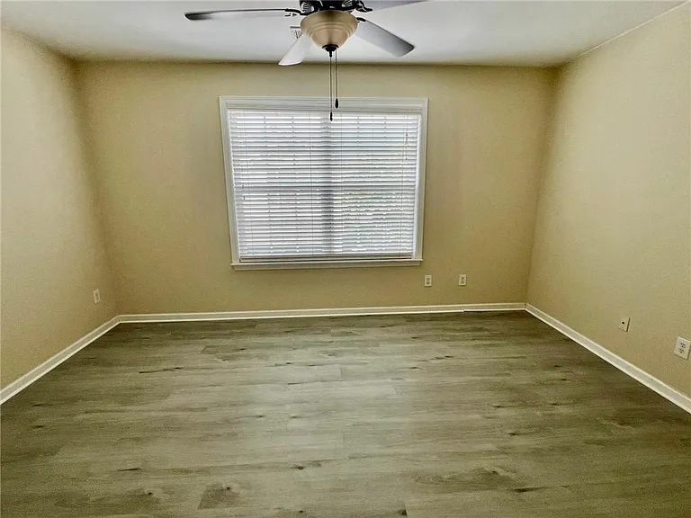 247 Hiawassee Dr — Photo 12