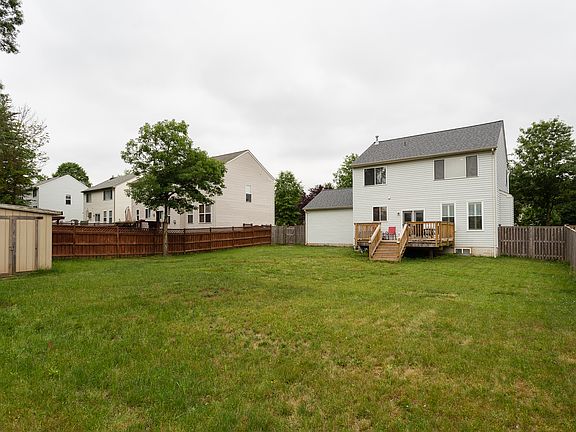 2nd image of 9241 Hillis Ct