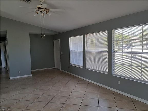 2nd image of 518 SW 29th St