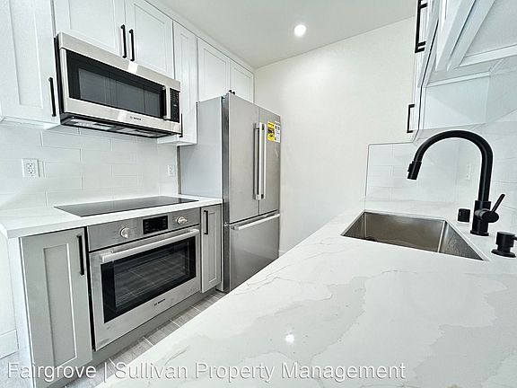 3rd image of 1402 Esplanade APT 10