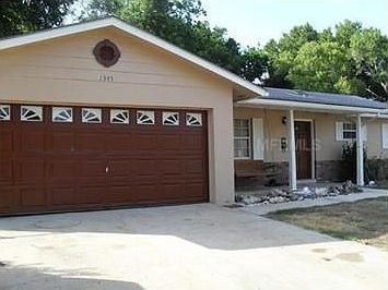 1st image of 1345 Park Dr