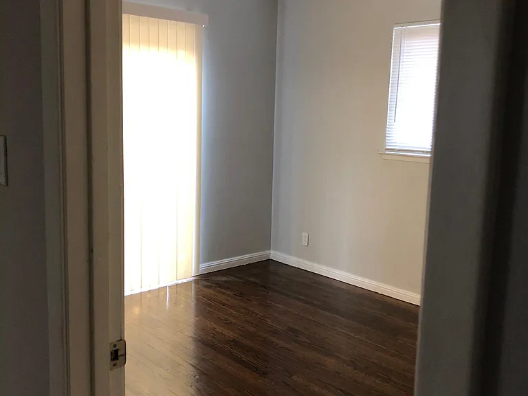5137 Cabot Cir — Photo 11