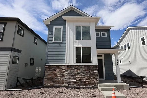 6386 Laud Point — Photo 1