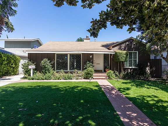 2nd image of 4538 Ethel Ave