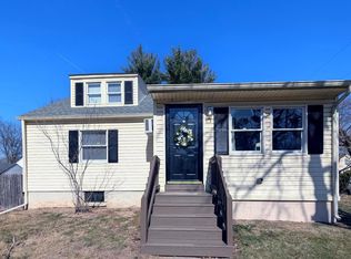 303 Cowpath Rd, Hatfield, PA 19440