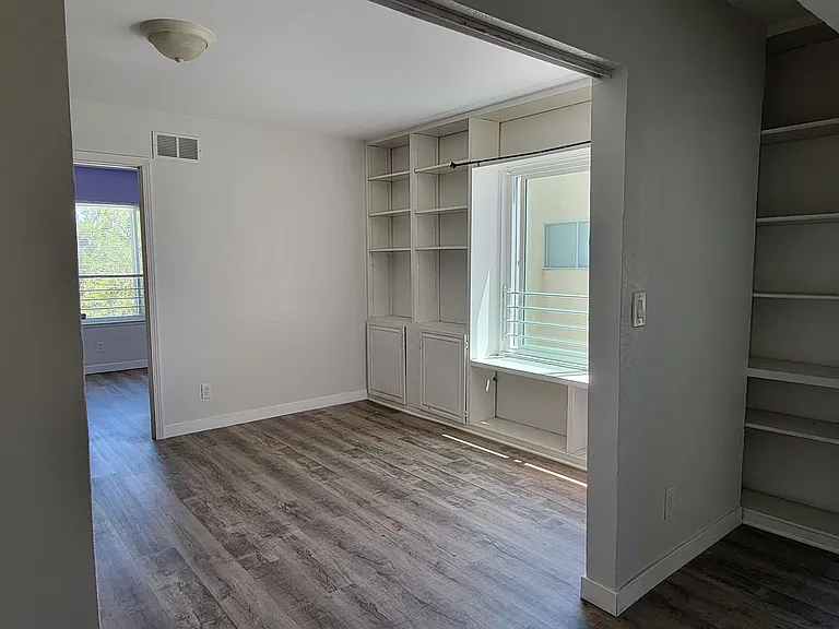 8676 Lynx Rd — Photo 10