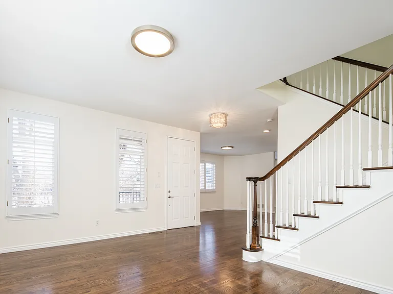 335 N Josephine St #A — Photo 29