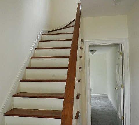 5th image of 1004 Lafayette Blvd