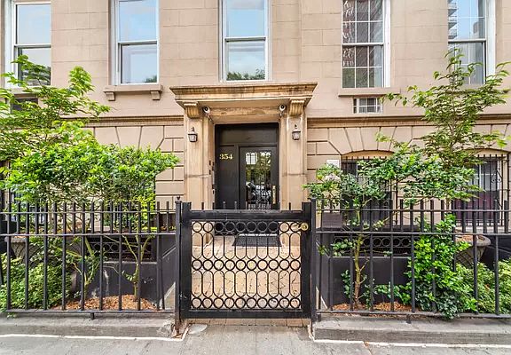 5th image of 354 W 23rd St APT 2B
