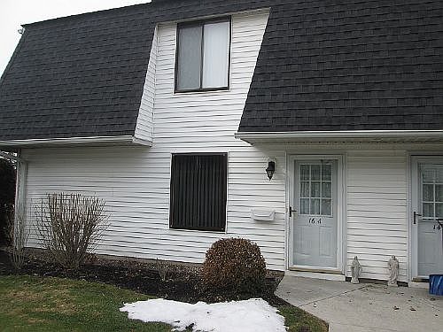 2nd image of 16A Foxberry Dr S