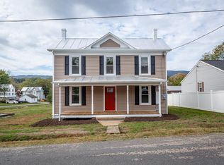 203 N 3rd St, Shenandoah, VA 22849