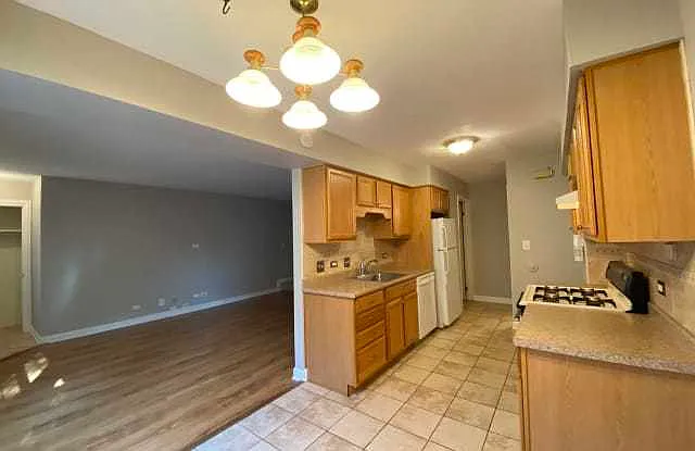 132 Brookwood Ct — Photo 6