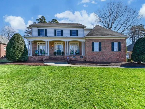 814 Golf House Rd W, Whitsett, NC 27377