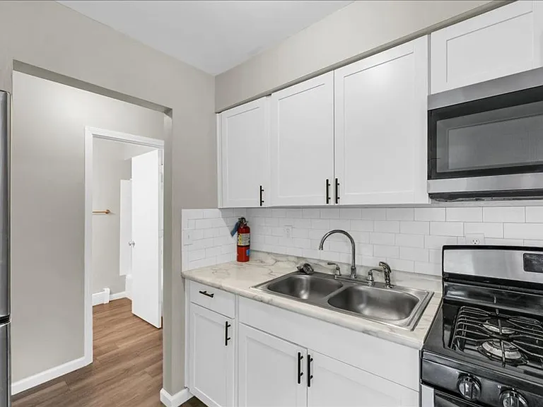 333 Riley Dr — Photo 31
