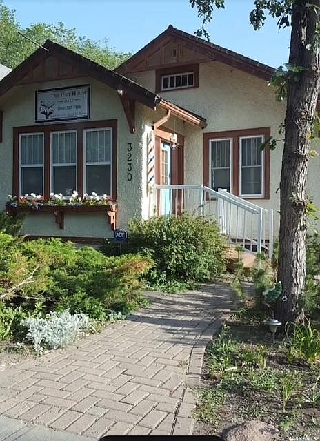 1st image of 3230 13th AVENUE