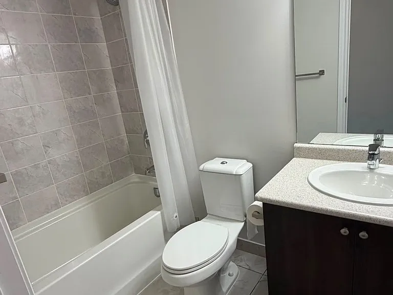 716 Main St E #502 — Photo 8