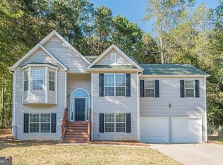 554 Victorian Cir, Dallas, GA 30157