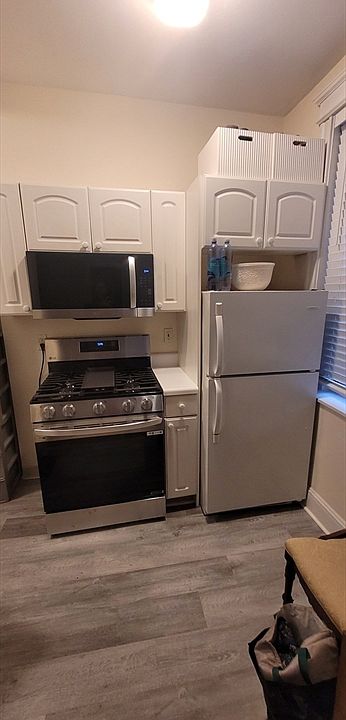 1st image of 60 Queensberry St APT 2