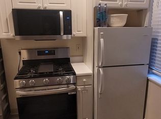 60 Queensberry St APT 2, Boston, MA 02215