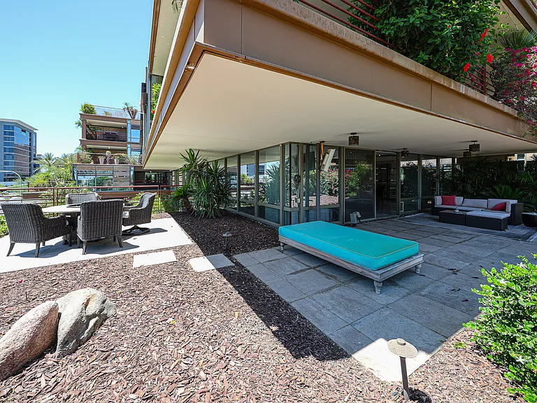 7157 E Rancho Vista Dr — Photo 12