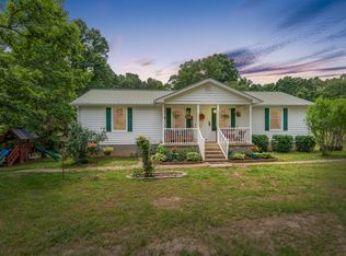 2113 Highway 49 E, Charlotte, TN 37036