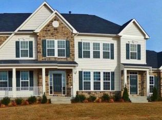 16540 Levade Dr, Leesburg, VA 20176
