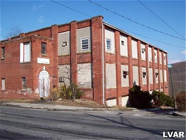 1st image of 201 Roseto Ave
