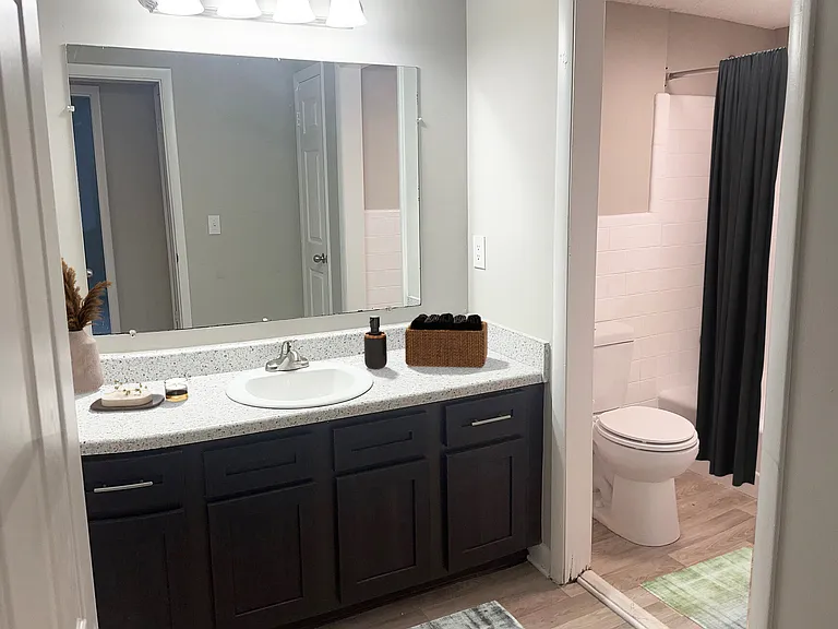 Candlewood Apartment Homes — Photo 13