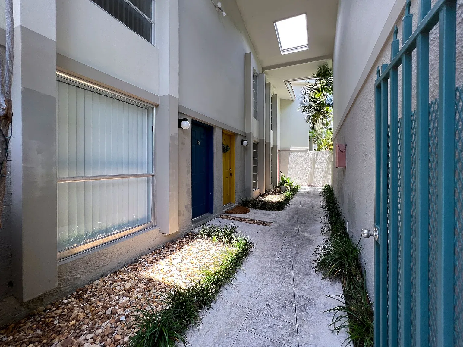 Hideaway in the Grove — Photo 3