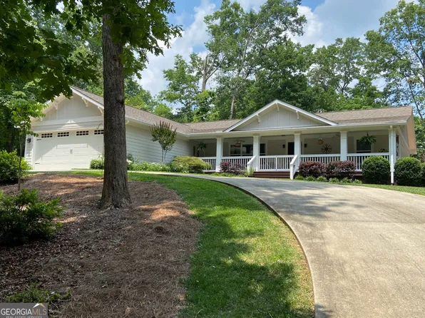 301 McCartan Trl, Clarkesville, GA 30523