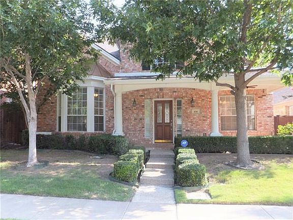 3rd image of 106 Heatherstone Dr