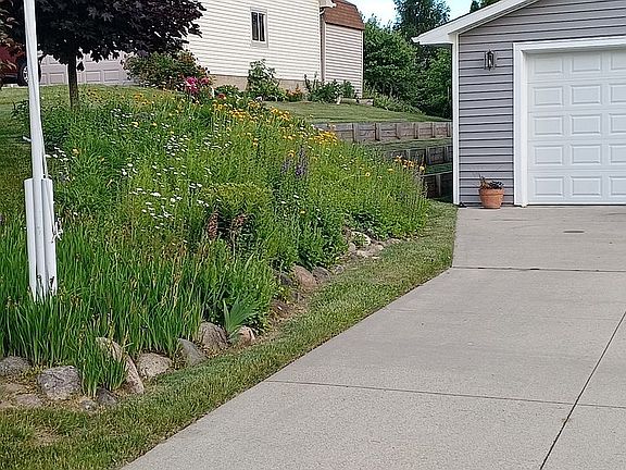 2nd image of 3411 Sandpiper Dr