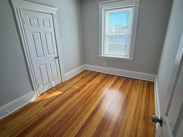 39 Prince St #3 — Photo 8