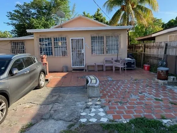 (undisclosed Address), Miami, FL 33142