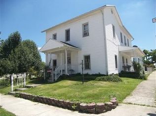 22 W Center St, Farmersville, OH 45325