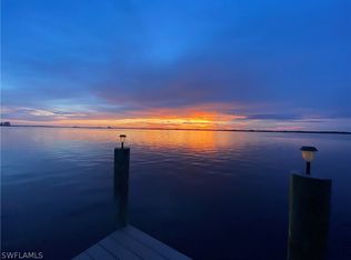 4021 E River Dr, Fort Myers, FL 33916