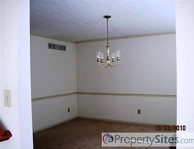 4th image of 7109 Boysenberry Dr