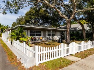 863 24th Ave N, Saint Petersburg, FL 33704