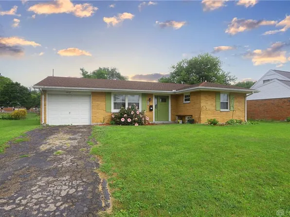 1712 New Haven Rd, Piqua, OH 45356