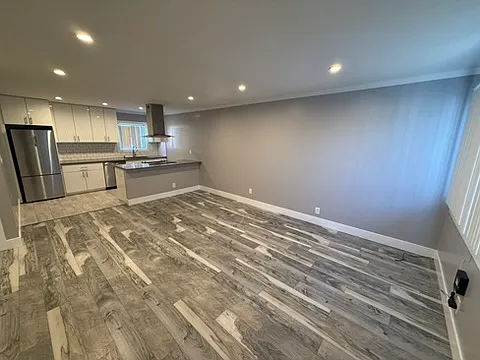 217 Santa Clara Ave #404 — Photo 3