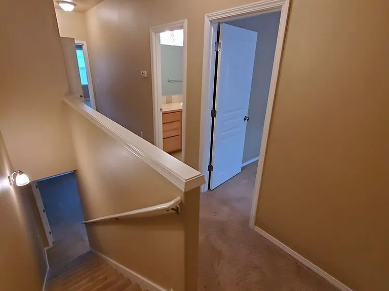 5991 Blue River Dr SE — Photo 11