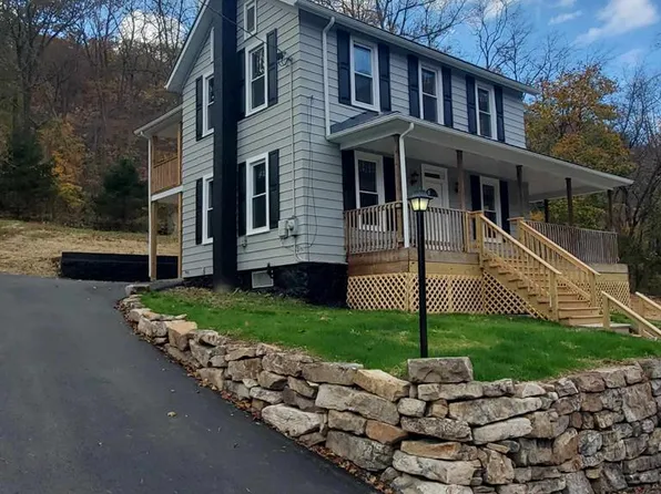 412 Rosemont Ave, Yeagertown, PA 17099