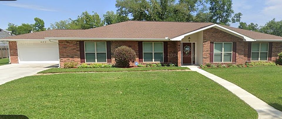 1st image of 400 Orchard Dr
