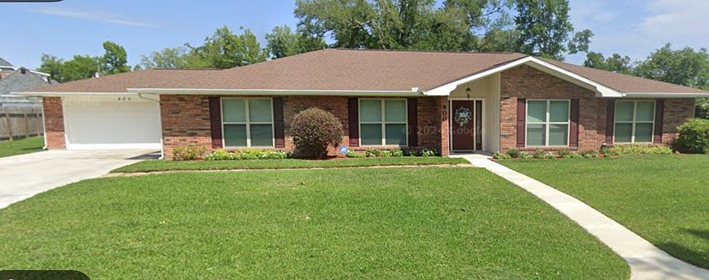 400 Orchard Dr - Property Image