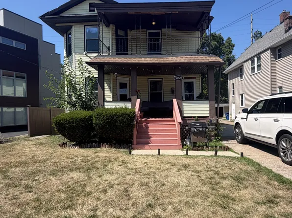 18826 Sloane Ave, Lakewood, OH 44107