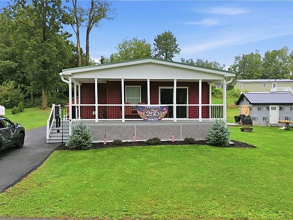 3rd image of 7077 Stearns Rd
