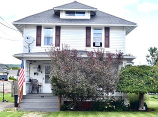 1054 Johnson St, Elmira, NY 14901