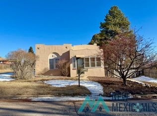 1075 N 1st St, Raton, NM 87740