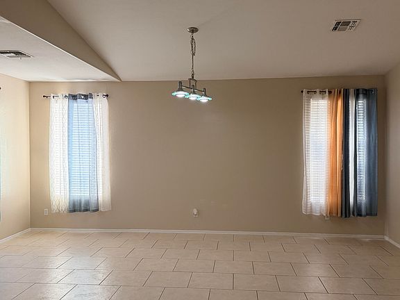 5th image of 10894 W DAVIS Lane