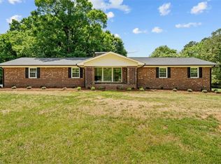 2517 Hopewell Friends Rd, Asheboro, NC 27205
